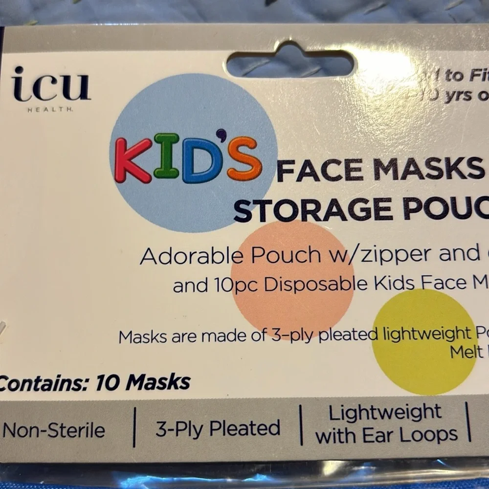 10 packs Kids face mask & storage pouch each pack has 10 mask& pouch. 4-10 year